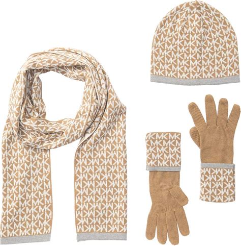 mütze und schal set damen michael kors|Designer Schals, Mützen, Hüte und Handschuhe für Damen.